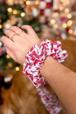 "Cozy Snowmen" Scrunchie