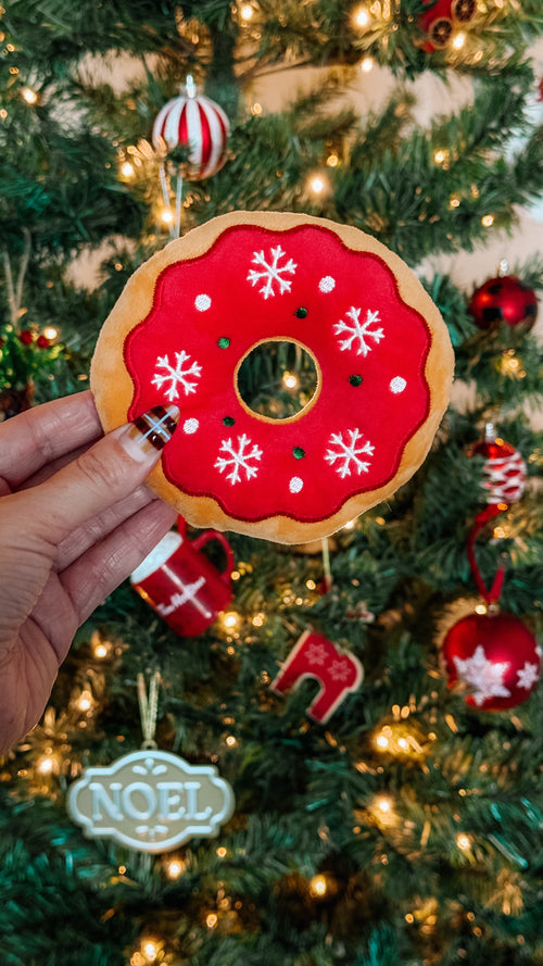 Small Christmas Donut Plush Dog Toy